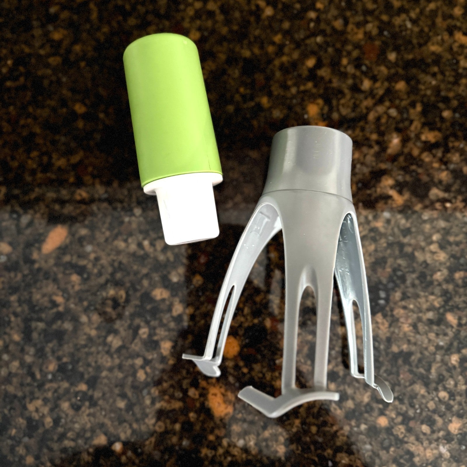 Cordless Battery-Powered Automatic Kitchen Whisk for Sauces and Gravies